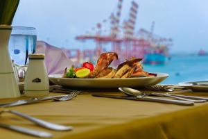 grand oriental hotel