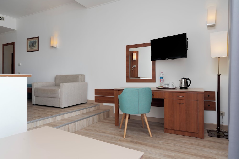 alua helios bay all inclusive