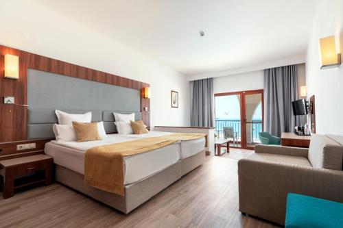 alua helios bay all inclusive