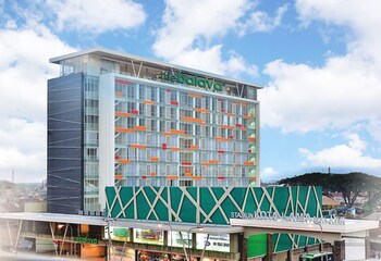ascent premiere hotel and convention