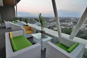 ascent premiere hotel and convention