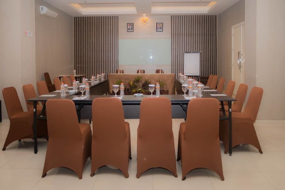 ascent premiere hotel and convention