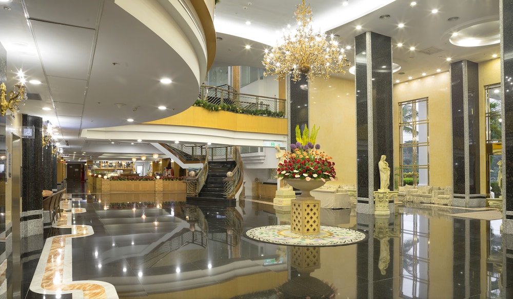 le beau max resort