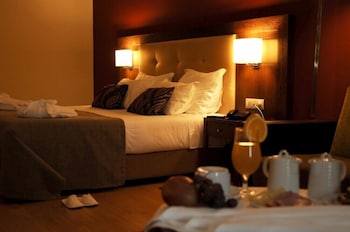 palace hotel and spa termas de s tiago