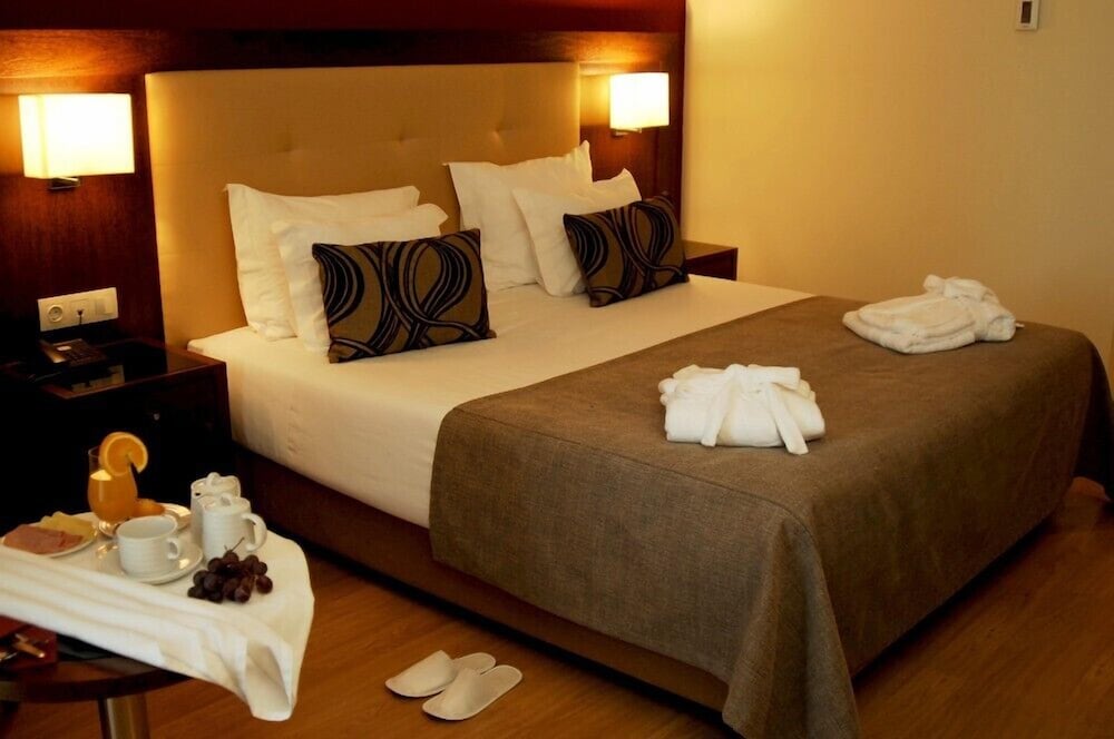 palace hotel and spa termas de s tiago