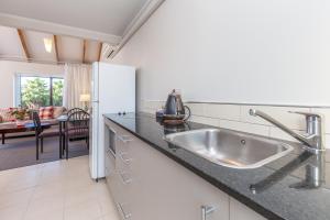 Anzac Court Motel,North Auckland>>Auckland,3 star