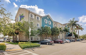 woodspring suites fort lauderdale