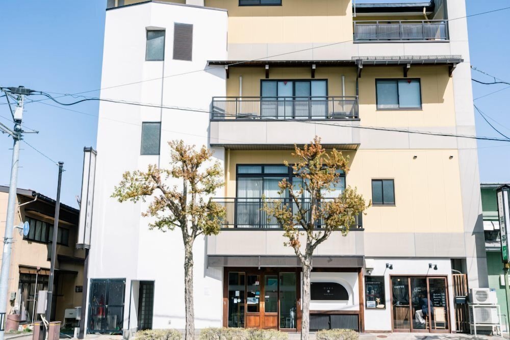 guest house ouka hostel
