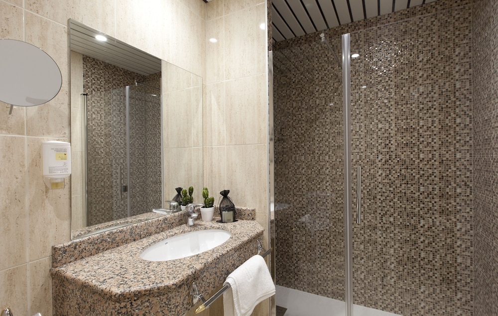 spirit hotel ciudad de burgos