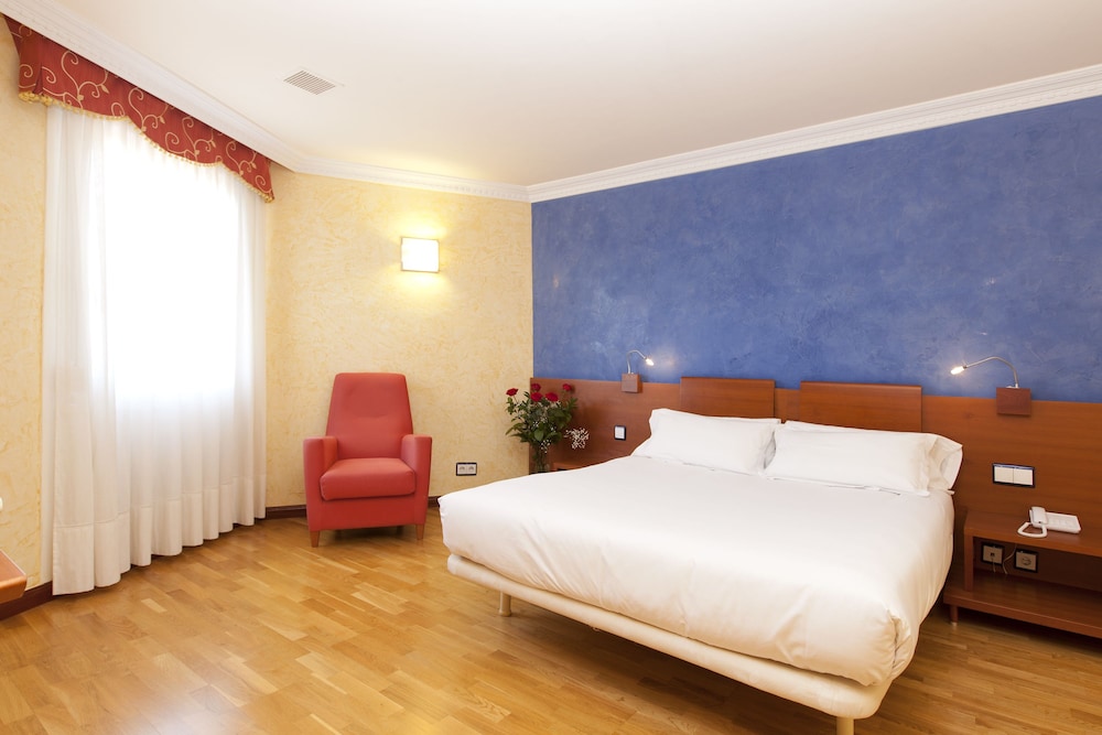 spirit hotel ciudad de burgos