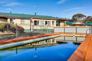 wintersun gardens motel