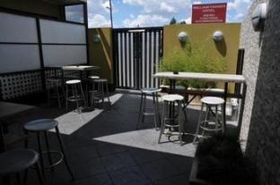 william farrer hotel