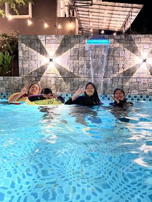 11 lodge teluk cempedak