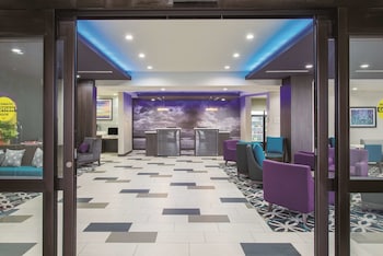 La Quinta Inn & Suites By Wyndham Enid,Oklahoma>>Enid,2 star