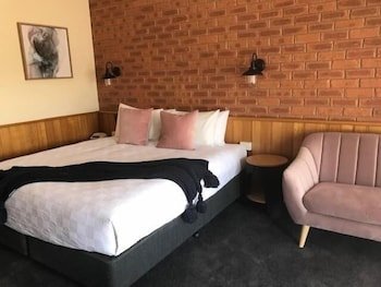 Golden River Motor Inn,Echuca Village>>Echuca,4 star