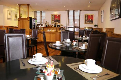 hotel colbert