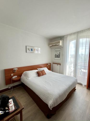 hotel colbert