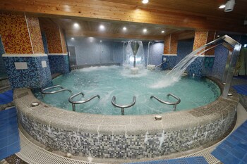 Hoya Resort Hotel Wuling,Taichung>>Heping,4 star
