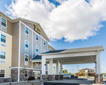 mainstay suites sidney medical center