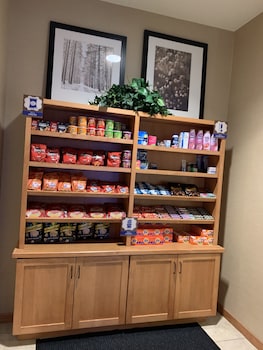 mainstay suites sidney medical center