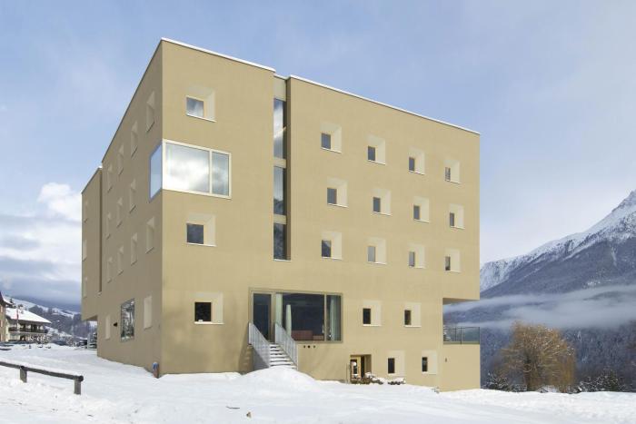 youth hostel scuol