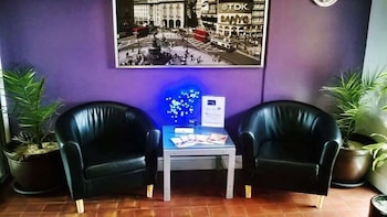 redwings lodge dunstable