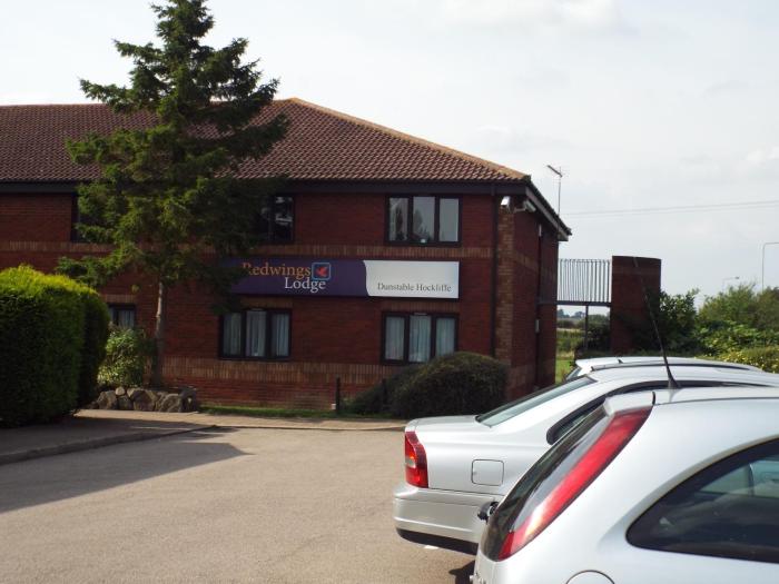 redwings lodge dunstable