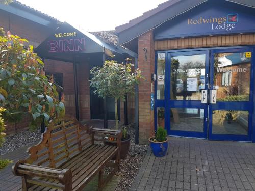 redwings lodge dunstable