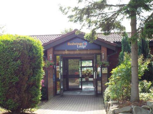 redwings lodge dunstable