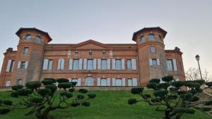 Chateau De Loubejac,Lafrancaise>>L'honor-De-Cos,3 star