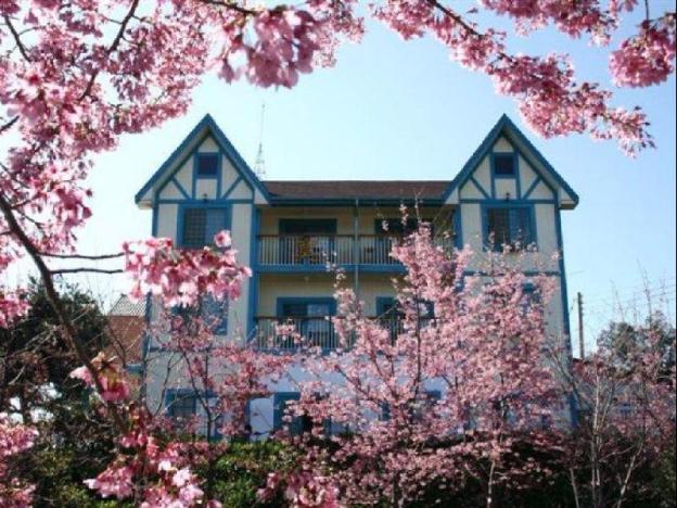 mone garden inn cingjing