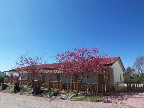 mone garden inn cingjing