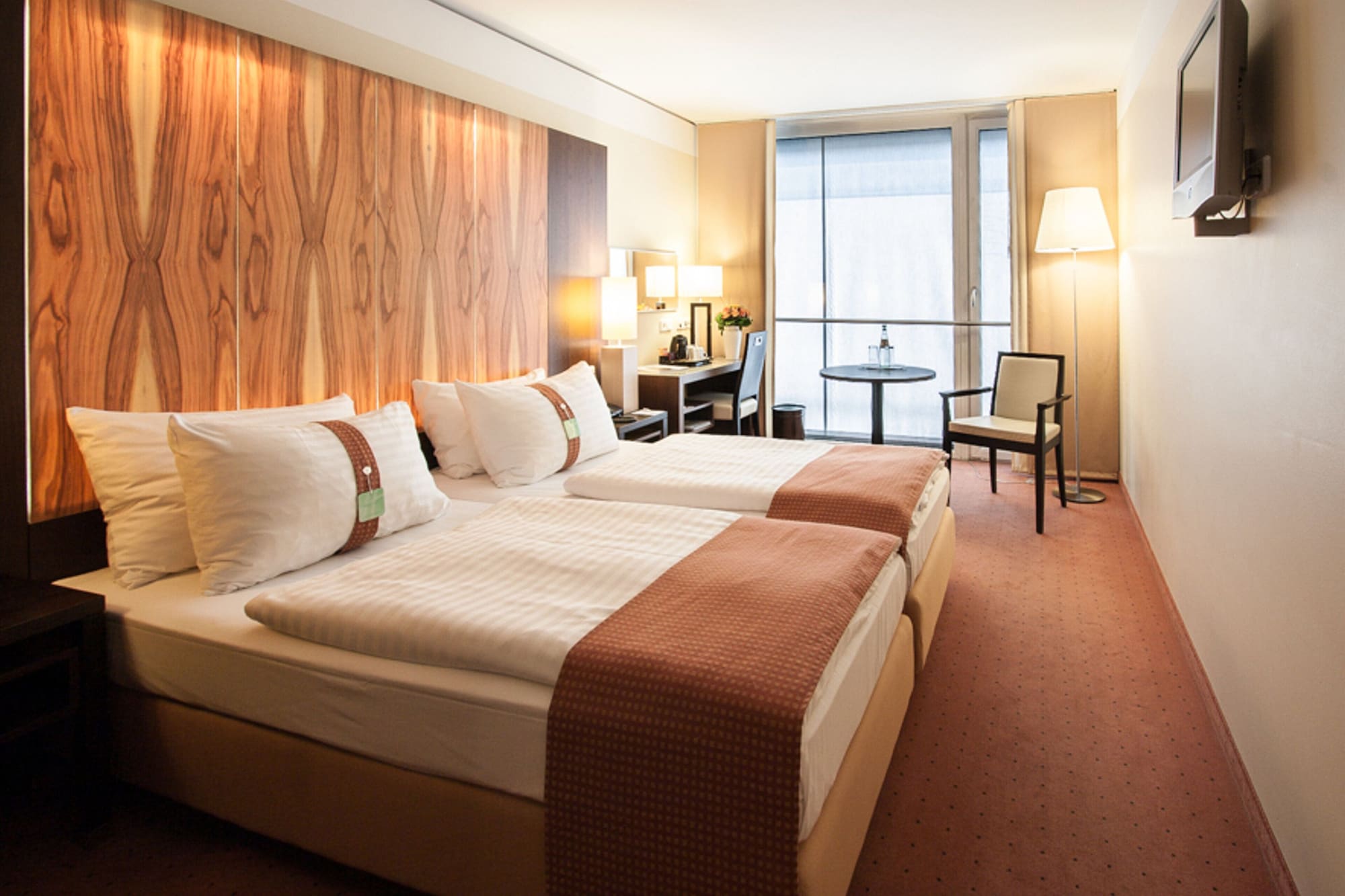 holiday inn salzburg city by ihg