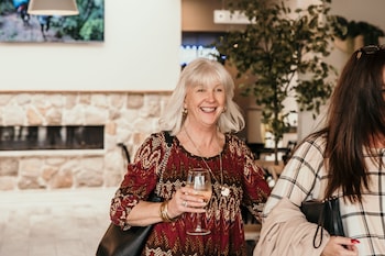 The Ophir Hotel,Glenroi>>Clifton Grove,4 star