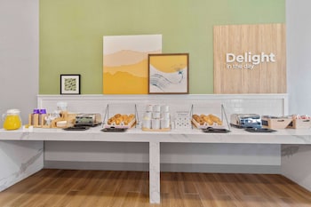 spark by hilton san antonio dominion