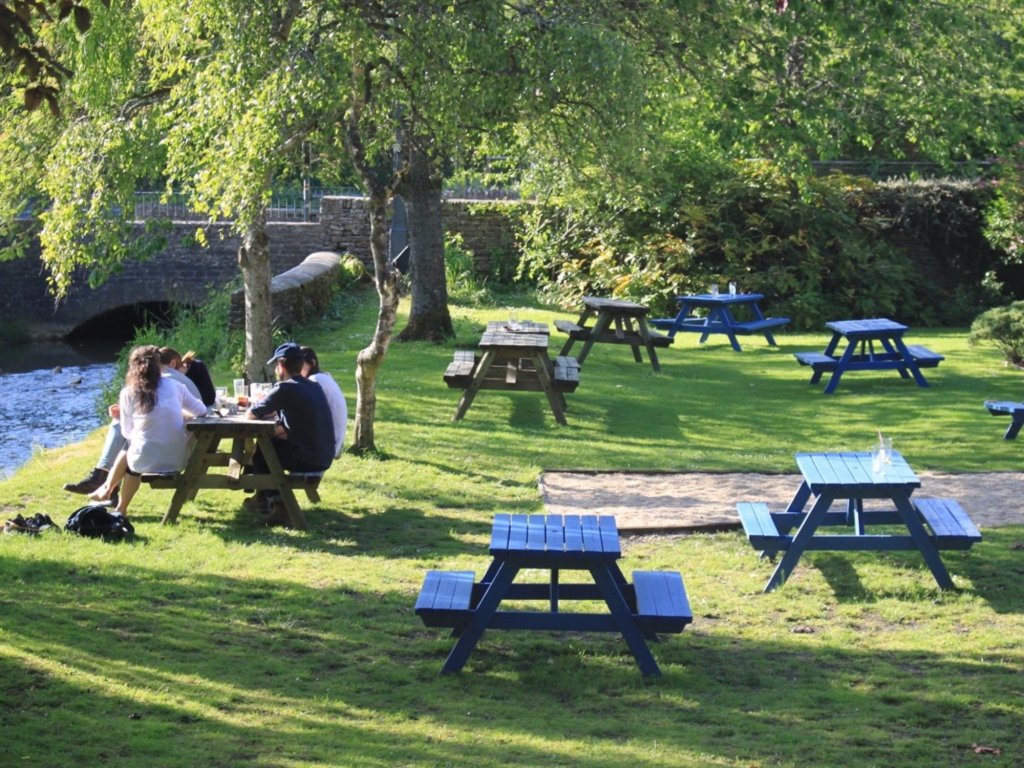 Bathurst Arms,Cheltenham>>Bristol,3.5 star