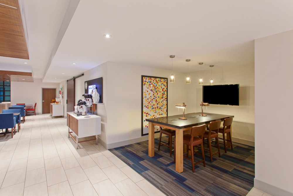 holiday inn express mira mesa san diego by ihg