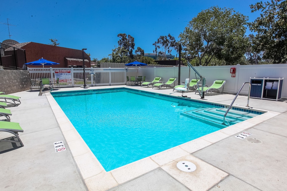 holiday inn express mira mesa san diego by ihg