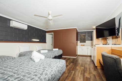 billabong lodge motel