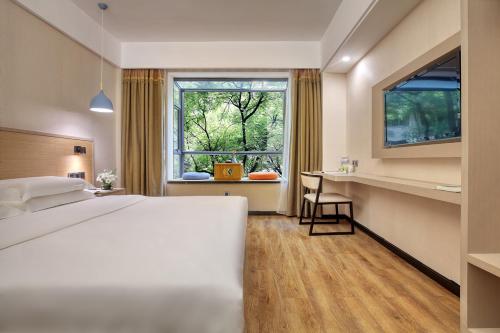 Wing Hotel Guilin- Pedestrian Street,Xiufeng>>Guilin,3 star