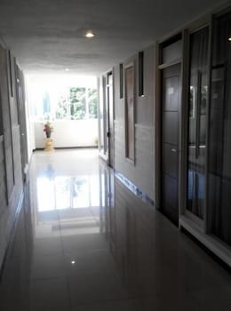 de wahyu hotel