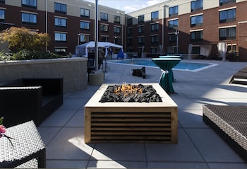 hampton inn and suites chapel hill carrboro downtown