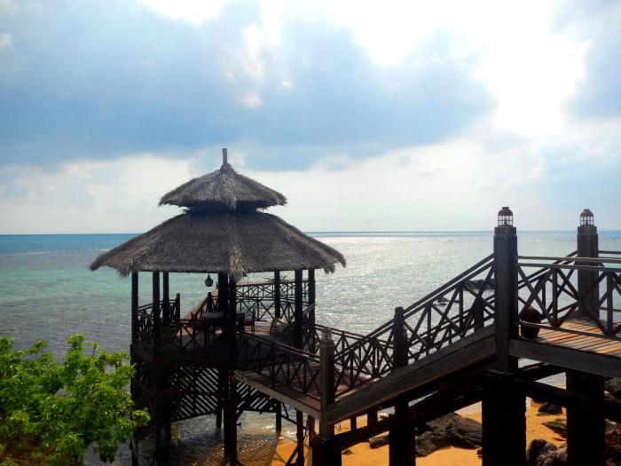 breve azurine lagoon retreat