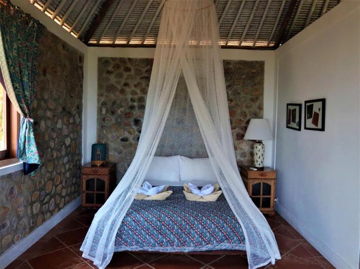 breve azurine lagoon retreat