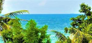 breve azurine lagoon retreat