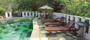 breve azurine lagoon retreat