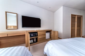 bk hotel jeju