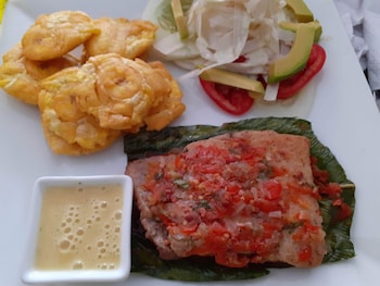 la posada del cauchero hotel and suites