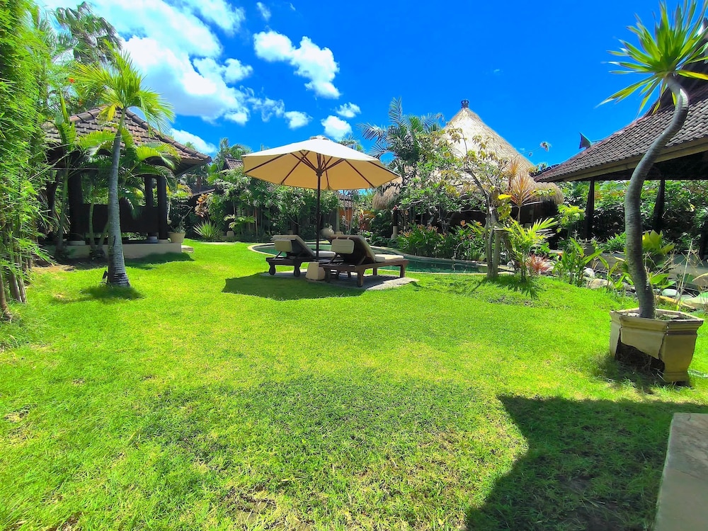 villa plawa asri