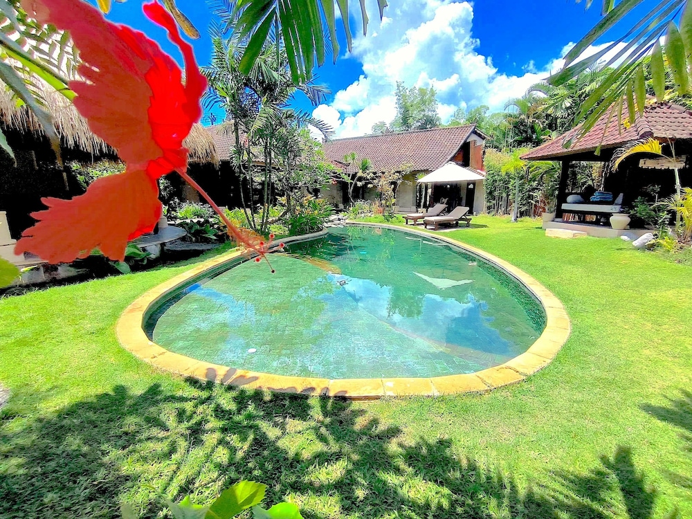 villa plawa asri